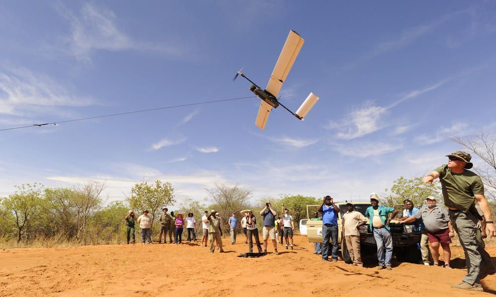Despegue de drone de WWF en Namibia